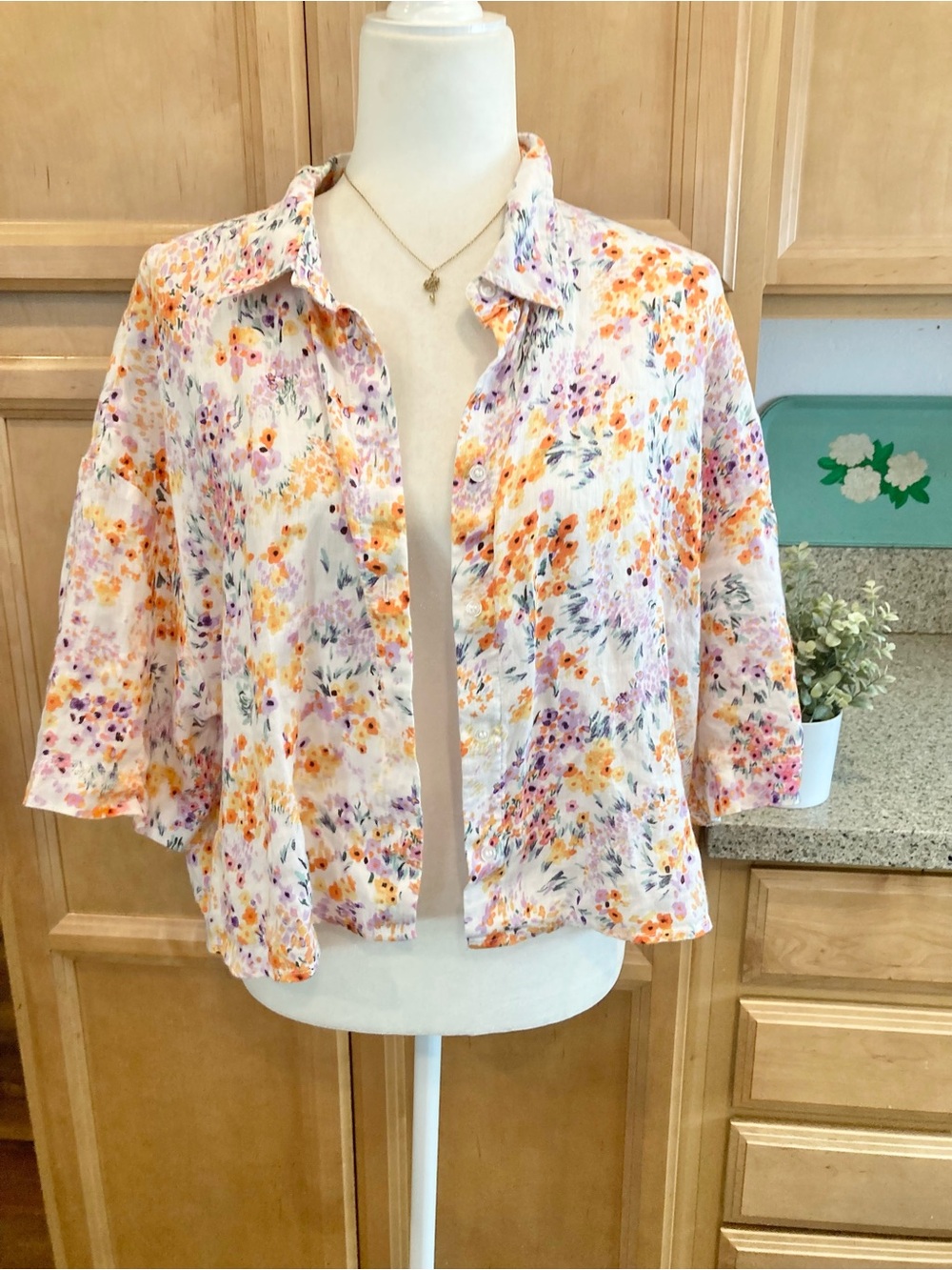 H&M Floral 100% Linen Button Down Size Large